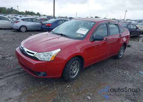 2010 Ford Focus Se z USA, uszkodzony, nr VIN 1FAHP3FN0AW203770